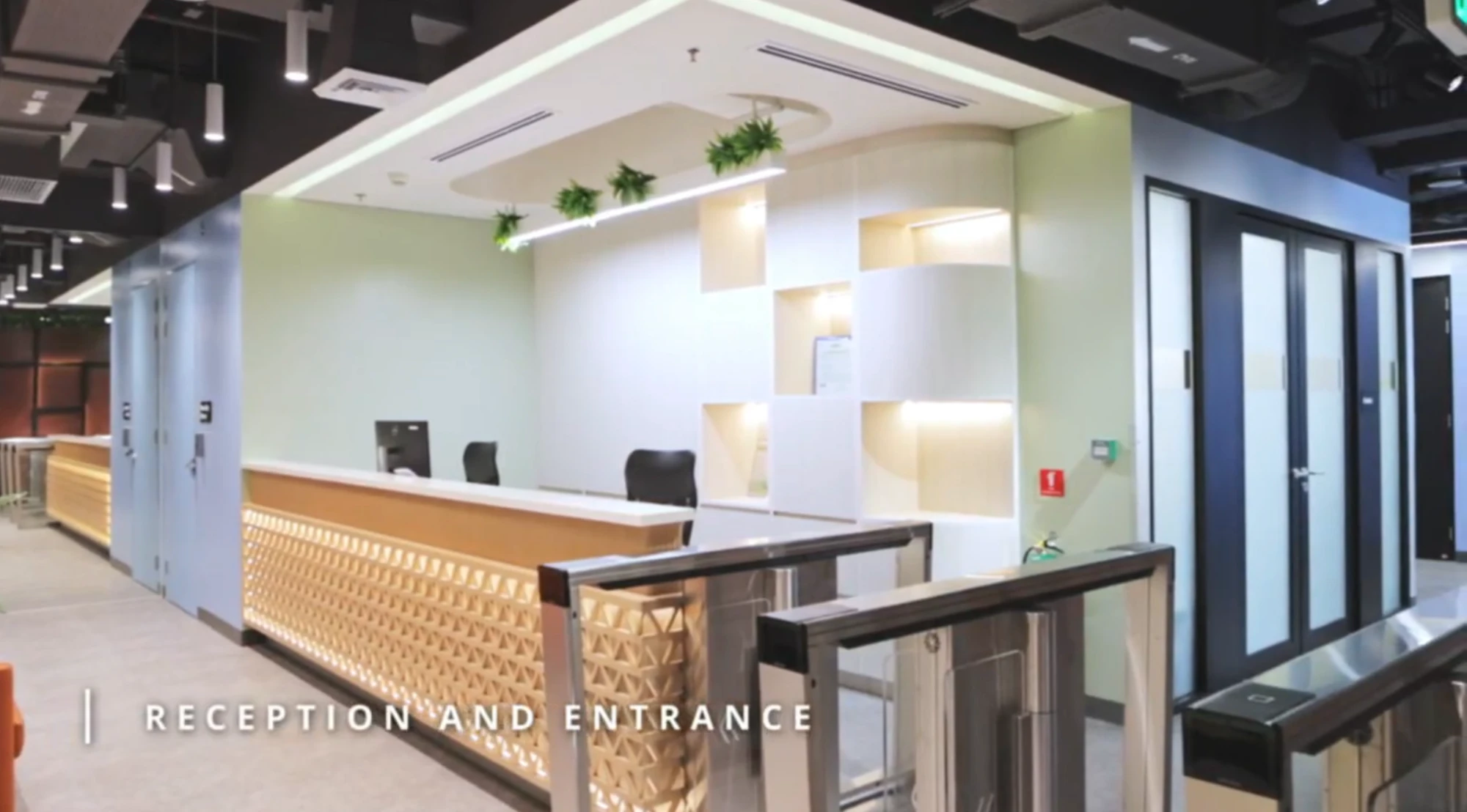 Reception & Entrance